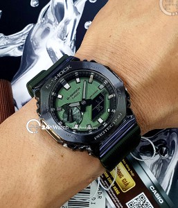 Đồng hồ Casio G-Shock GM-2100B-3ADR - Nam - Quartz (Pin) Dây Nhựa - Chính Hãng